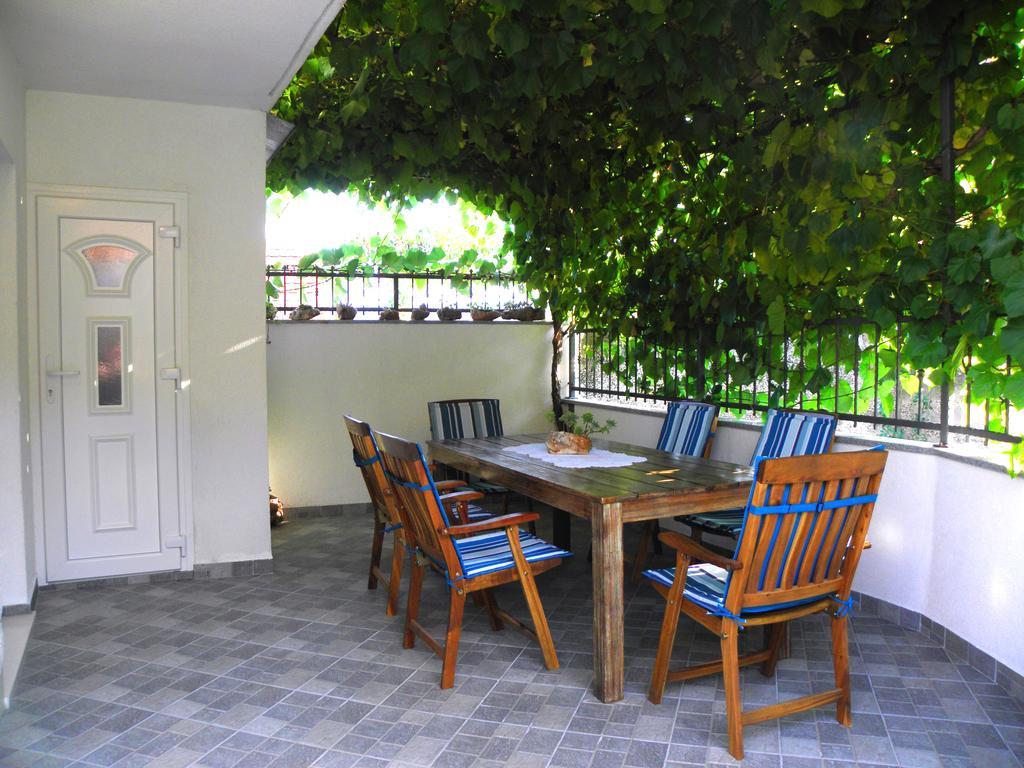 Holiday Home Ruda Vinišće Exteriér fotografie